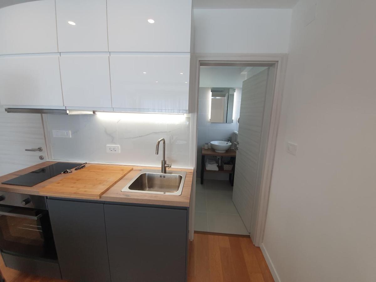 Apartman Leona 4*, Kantrida リエカ エクステリア 写真