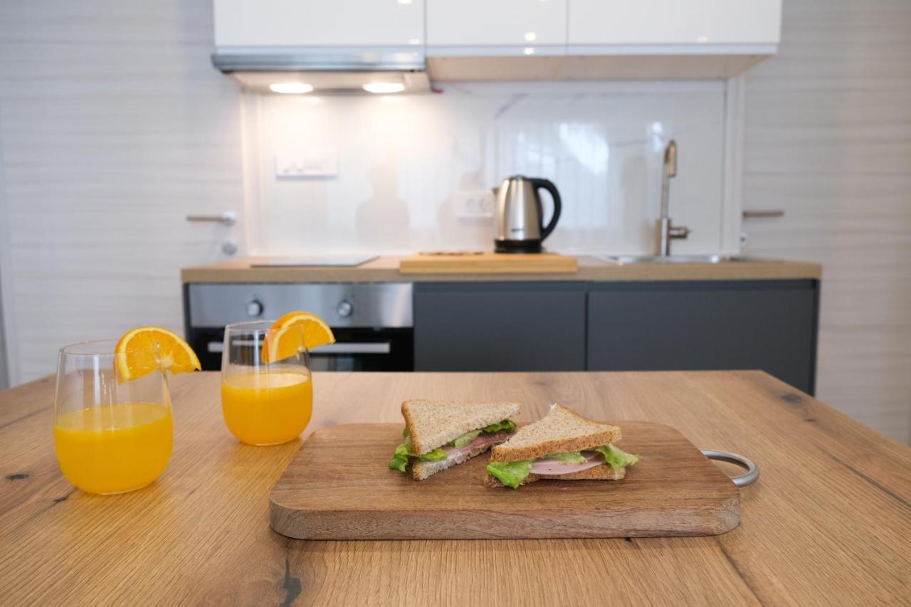 Apartman Leona 4*, Kantrida リエカ エクステリア 写真